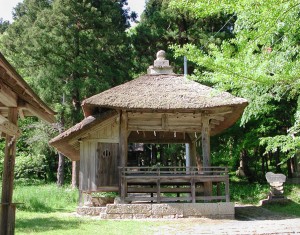 八幡神社舞楽殿